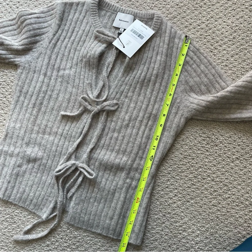 Reformation Rebecca Cashmere Alpaca Tie Front Cardigan Small in Barely Tan - Picture 3 of 8